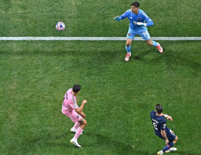 PSG Phô Diễn Sức Mạnh, Đánh Bại Inter Miami 4-0: Messi Bóng Ma Trước Đại Bàng