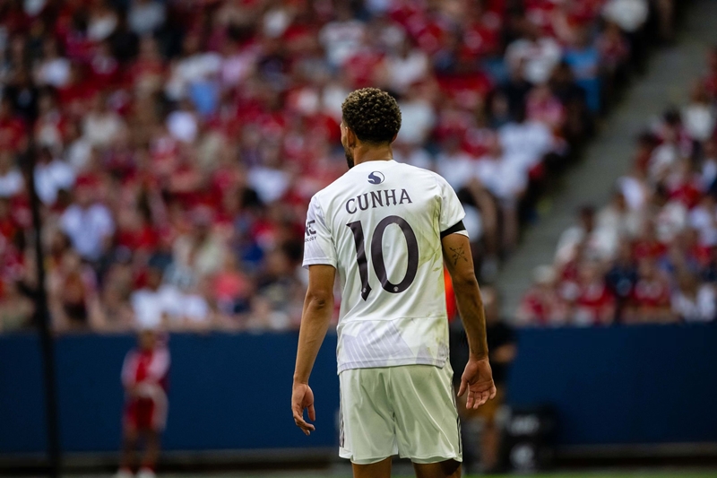 Matheus Cunha: Ngôi sao sáng rực trong màn ra mắt ấn tượng cùng Man United